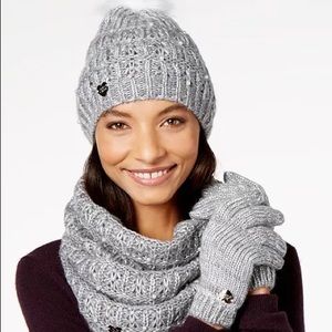 Betsey Johnson 3 Piece Hat, Scarf & Glove Set